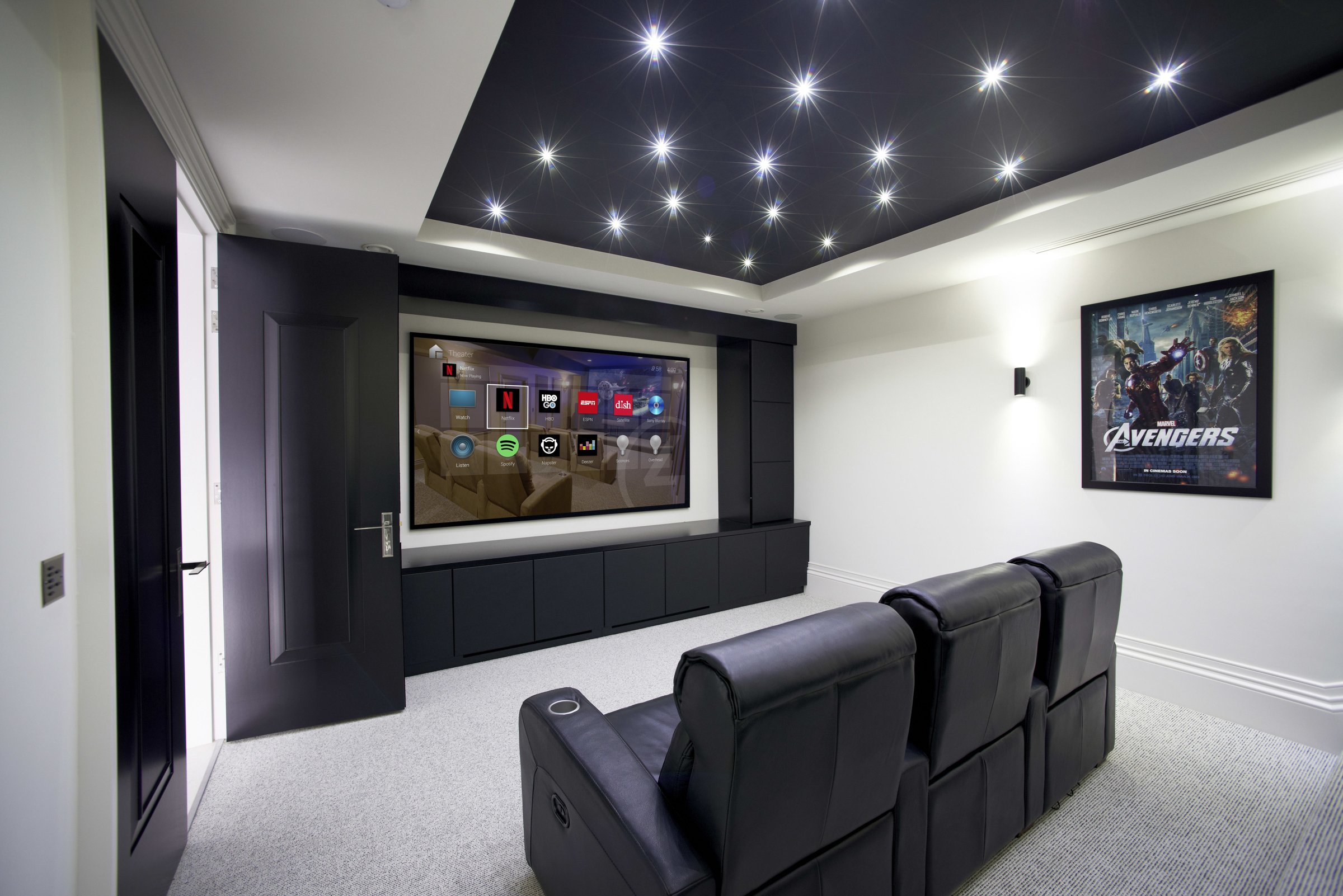 Home theatre controlled by Control4
